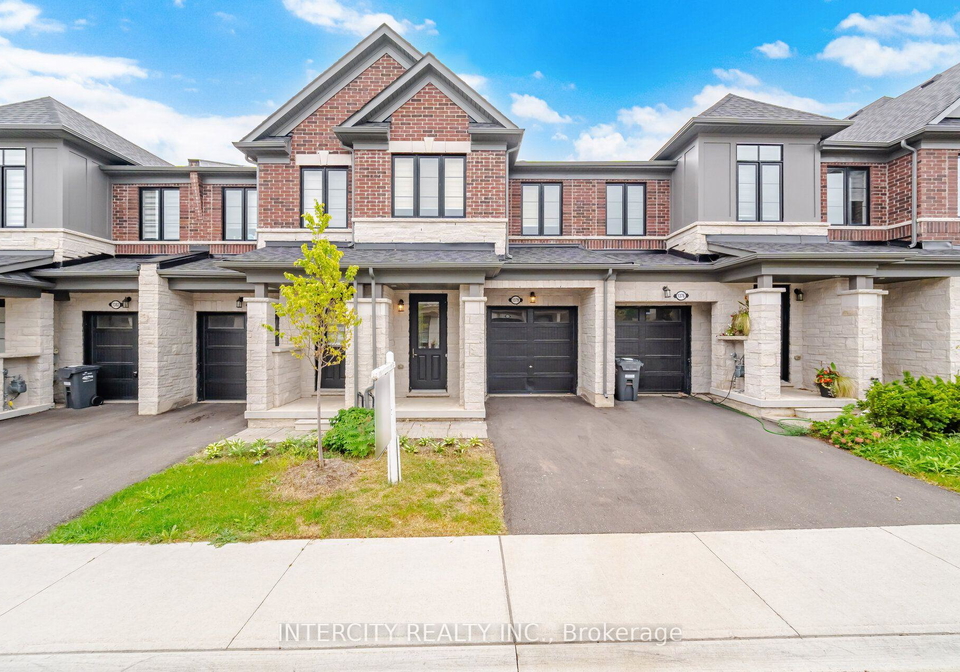 1378-national-common-burlington-ontario-w13805772