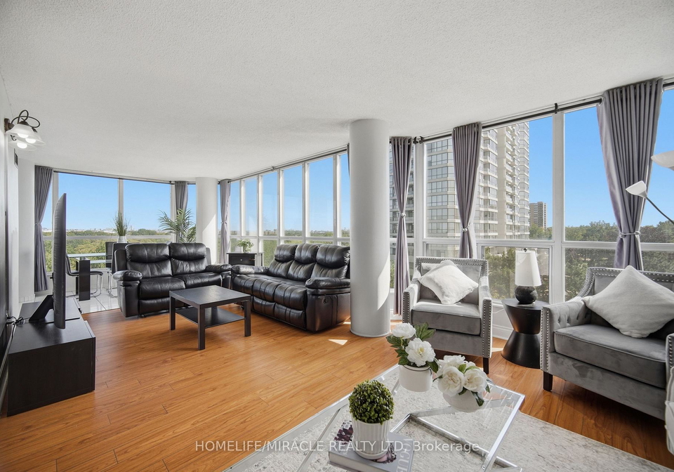 1-rowntree-road-toronto-etobicoke-ontario-w13806054