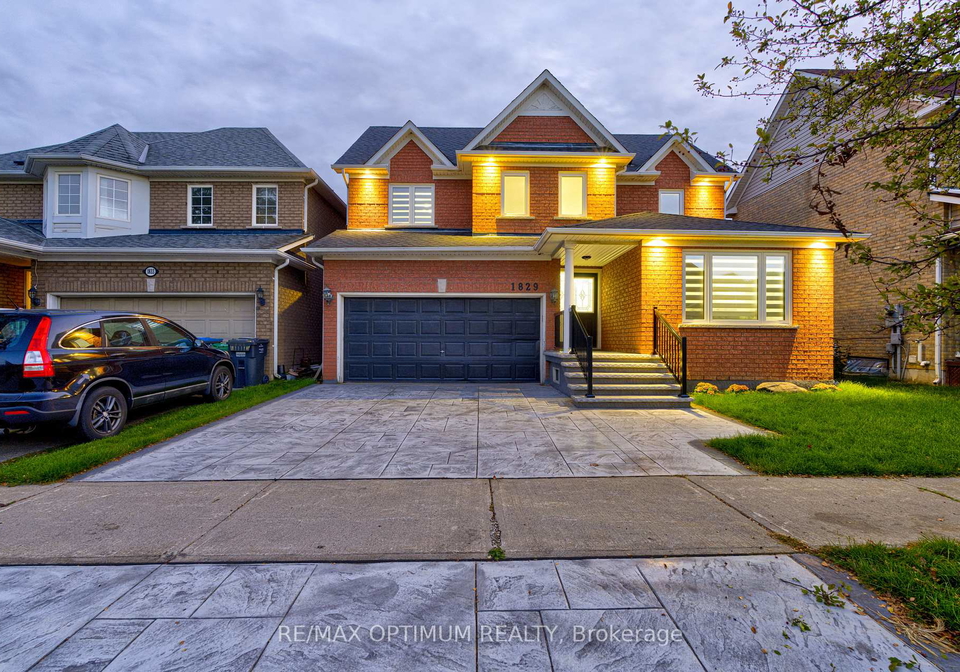 1829-samuelson-circle-mississauga-ontario-w13806060