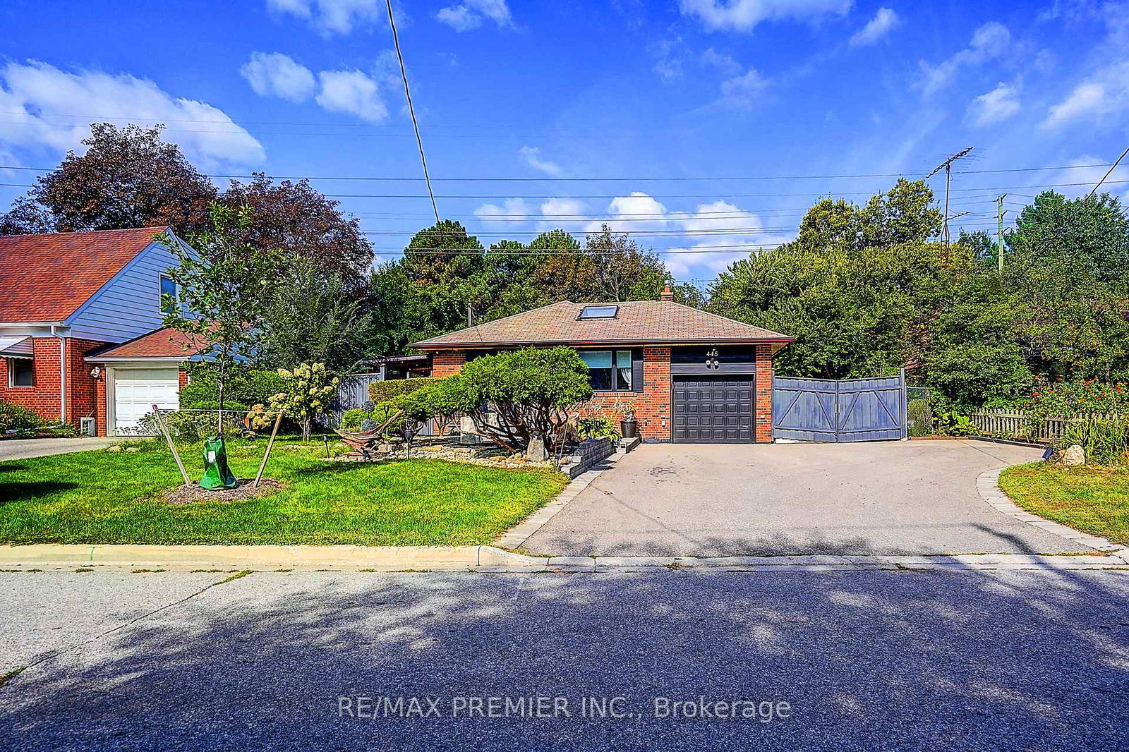 445-selsey-drive-mississauga-ontario-w13806092