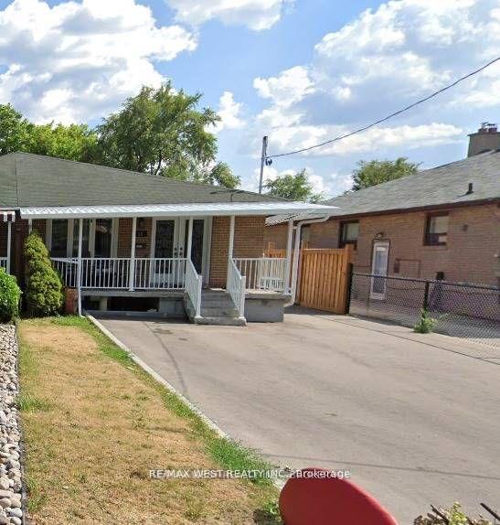 25-coronado-court-toronto-york-ontario-w13806198