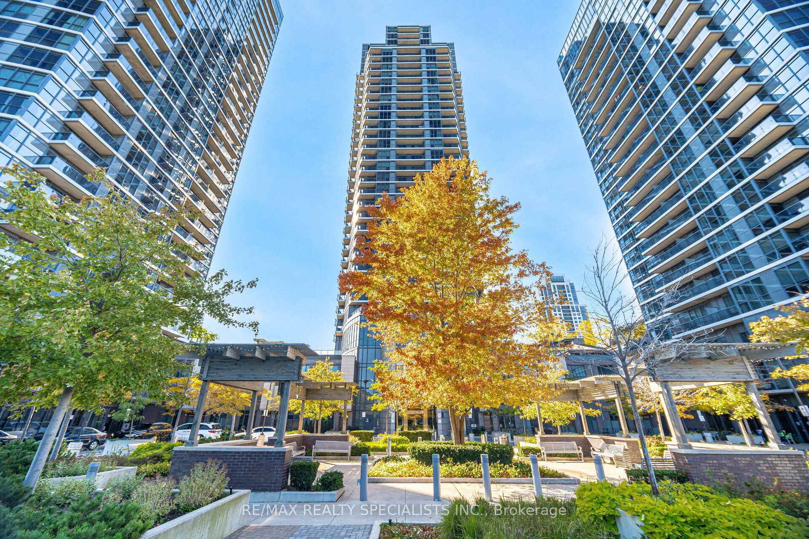 5-valhalla-inn-road-toronto-etobicoke-ontario-w13806316