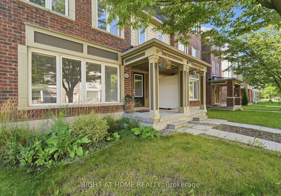 888-jempson-path-milton-ontario-w13806408