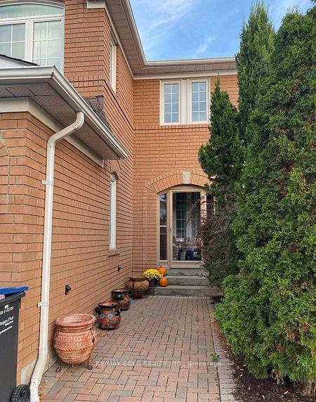 39-fiddleneck-crescent-brampton-ontario-w13806442