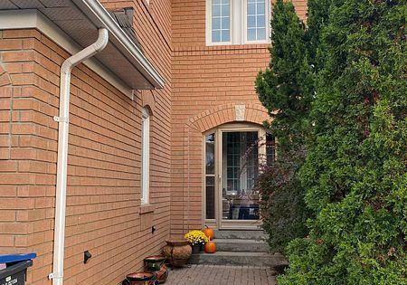 39-fiddleneck-crescent-brampton-ontario-w13806442
