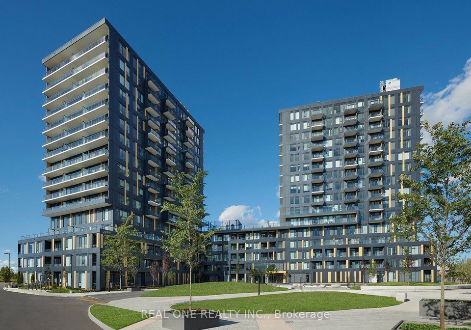 4878-powers-common-burlington-ontario-w13806594