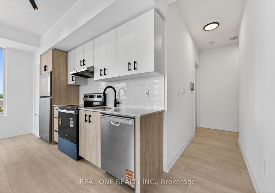 4878-powers-common-burlington-ontario-w13806594