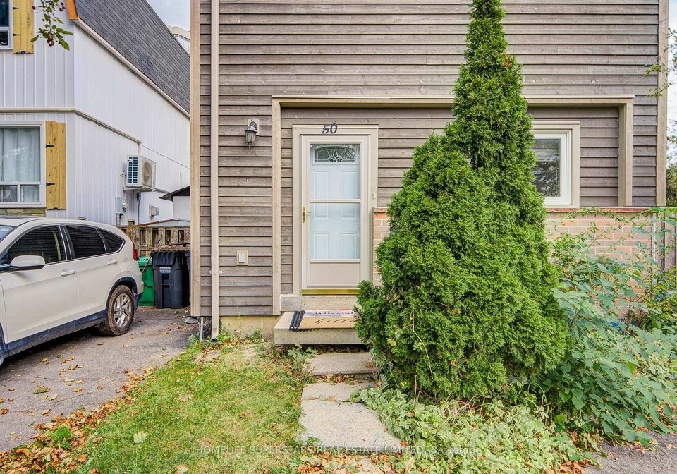 50-hoskins-square-brampton-ontario-w13806832