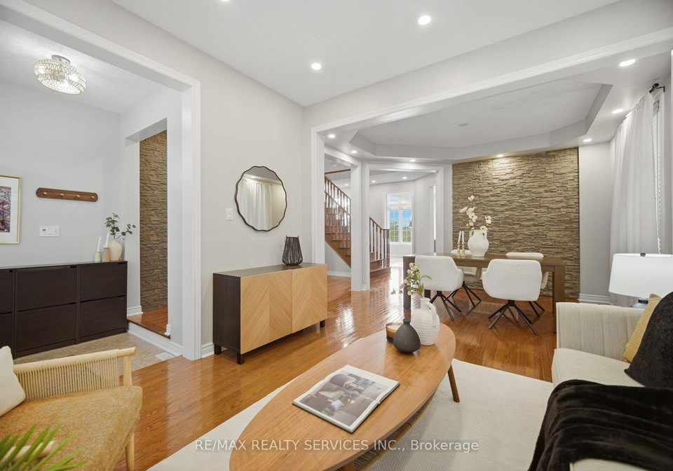 100-southlake-boulevard-brampton-ontario-w13806946