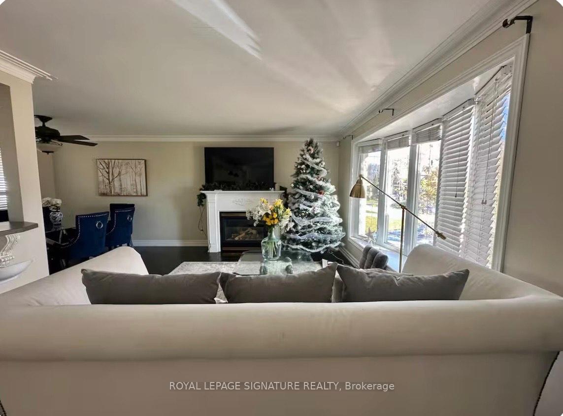 1353-sheldon-avenue-oakville-ontario-w13807092