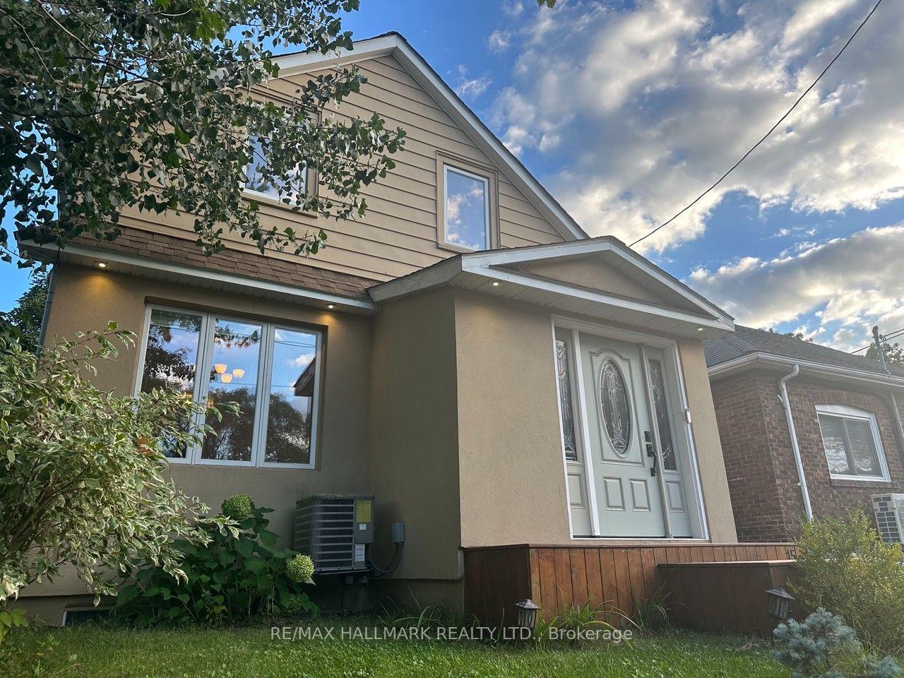 15-daniels-street-toronto-etobicoke-ontario-w13807100