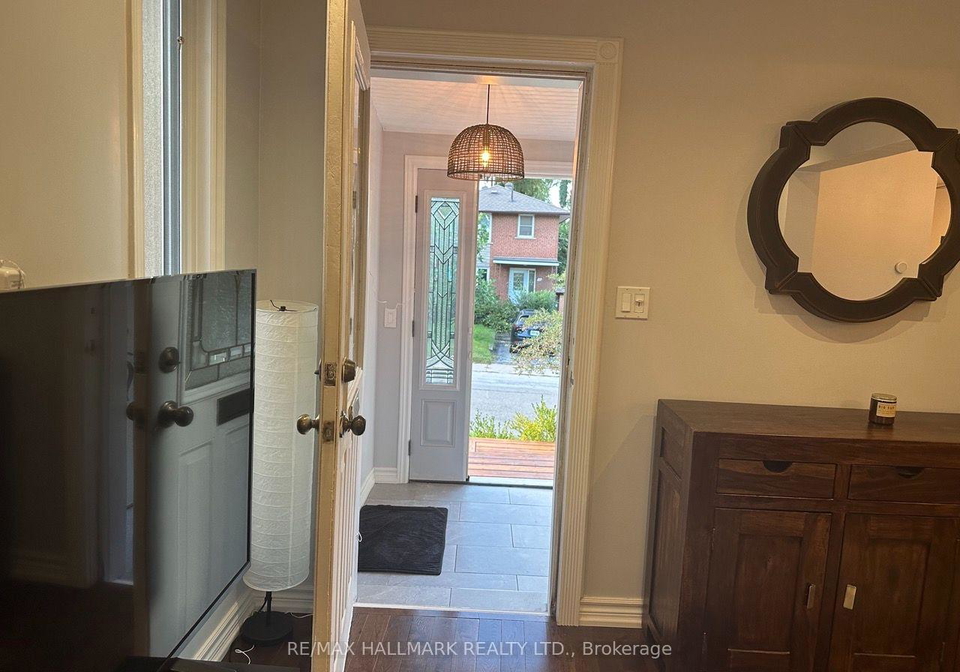 15-daniels-street-toronto-etobicoke-ontario-w13807100