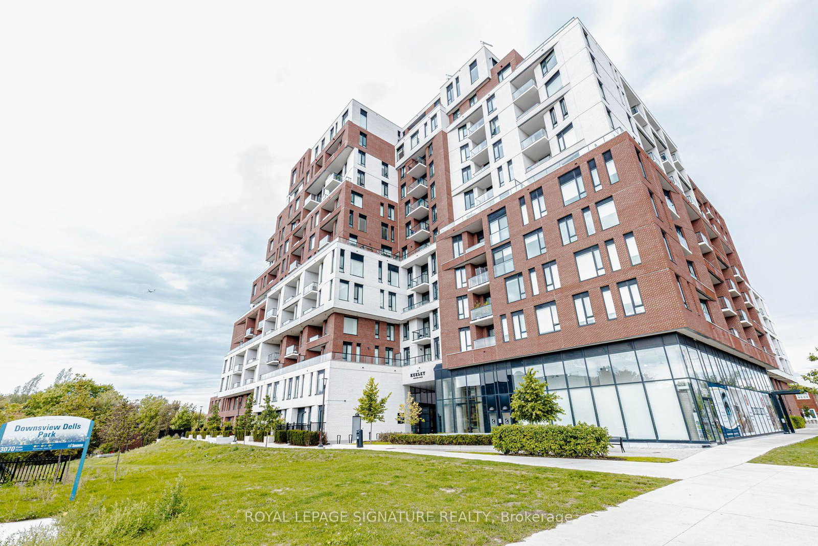 3100-keele-street-toronto-york-ontario-w13807182