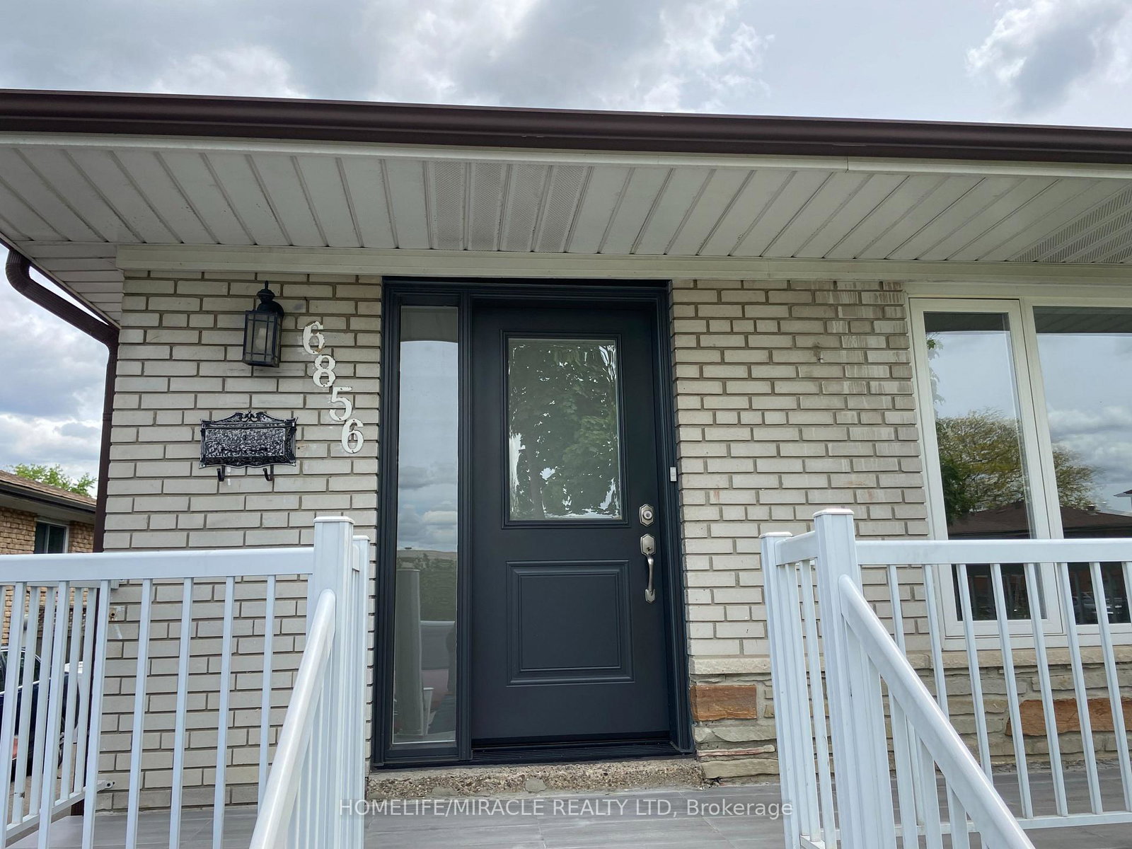 6856-darcel-avenue-mississauga-ontario-w13807230