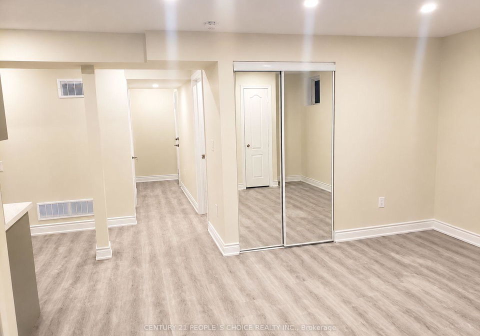 703-yates-drive-milton-ontario-w13807276