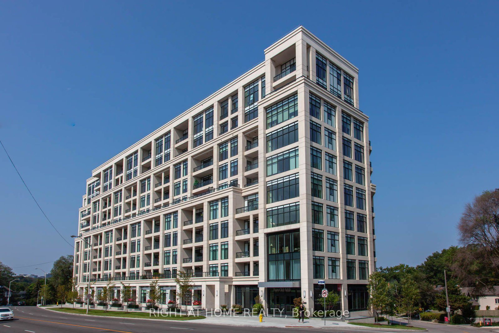 2-old-mill-drive-toronto-toronto-ontario-w13807314