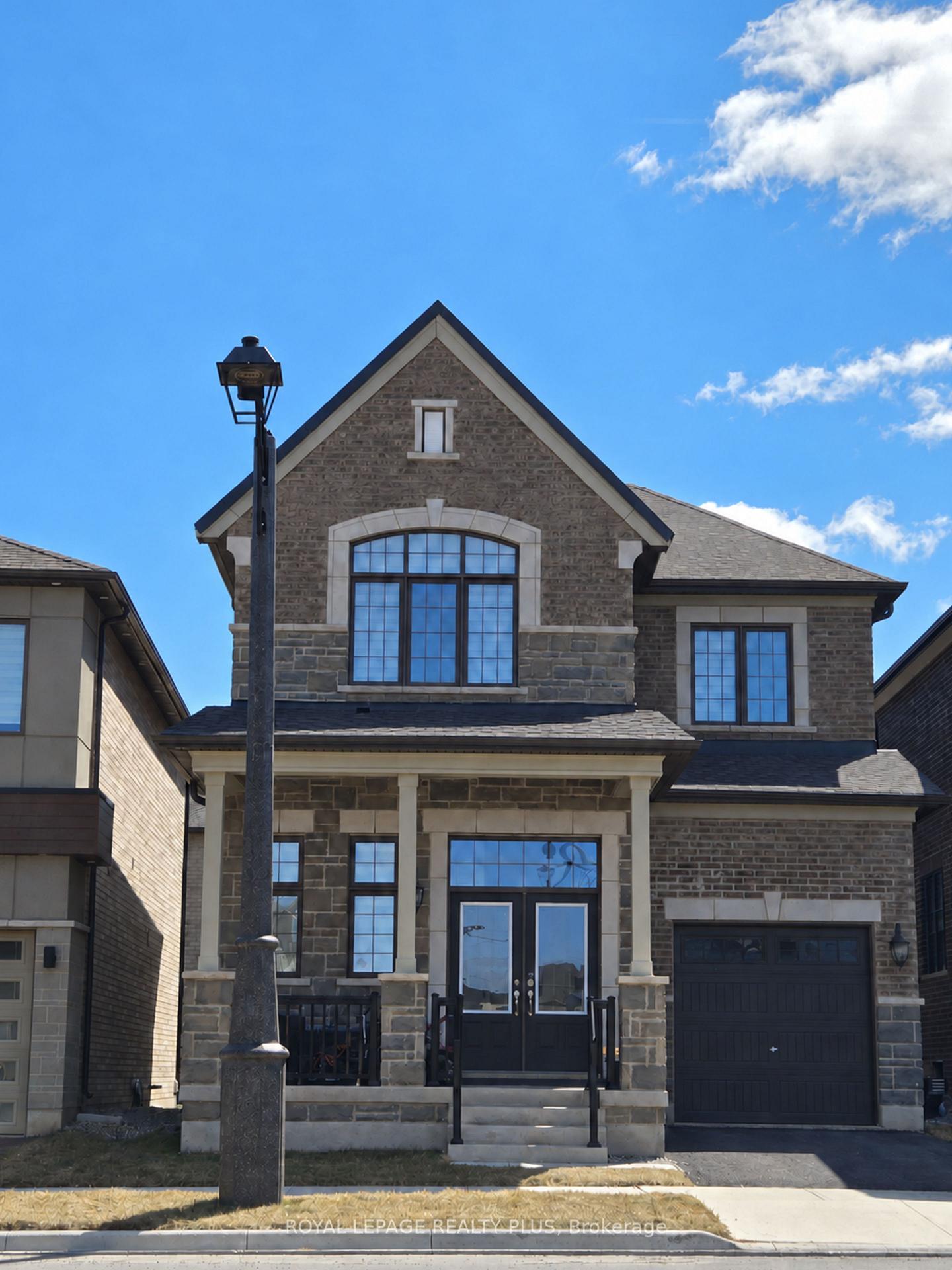 1362-marblehead-road-oakville-ontario-w13807384