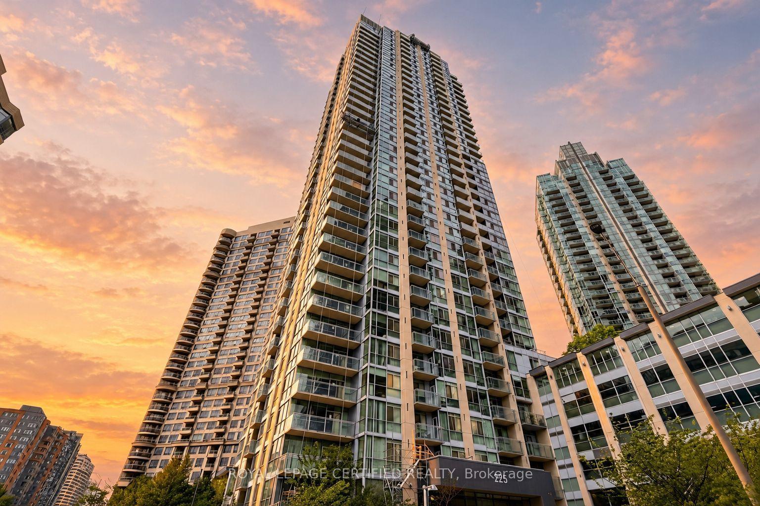 225-webb-drive-mississauga-ontario-w13807538