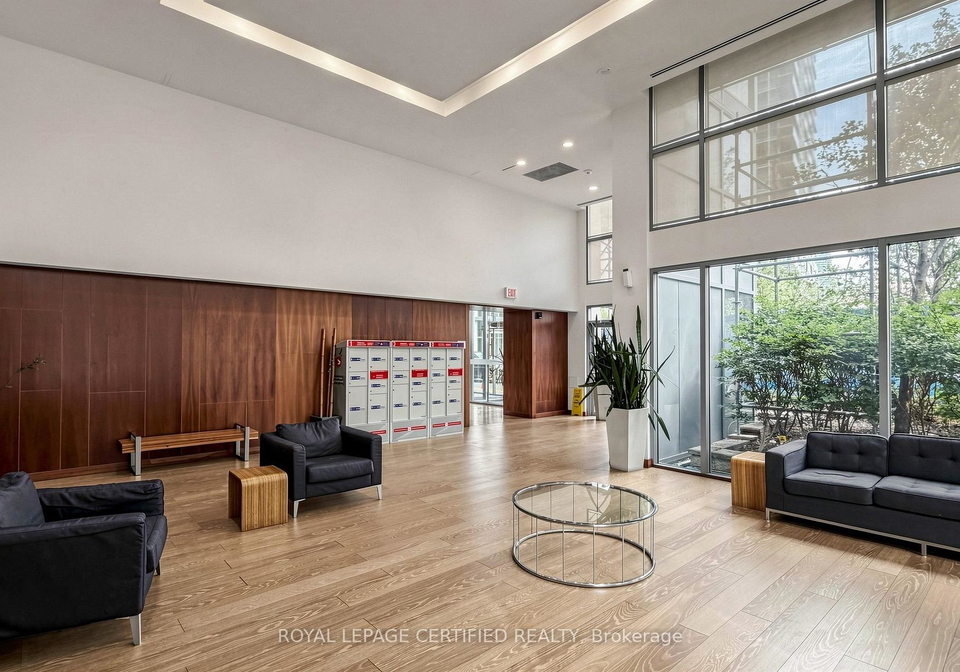 225-webb-drive-mississauga-ontario-w13807538