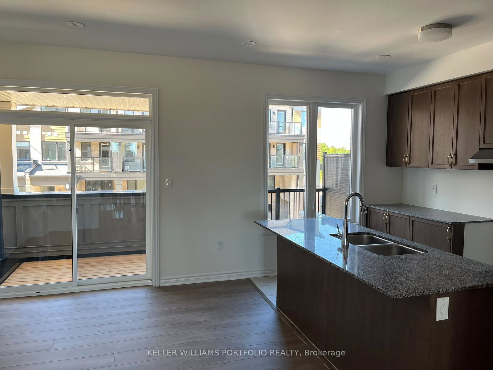 8-thornbird-crescent-brampton-ontario-w13807590