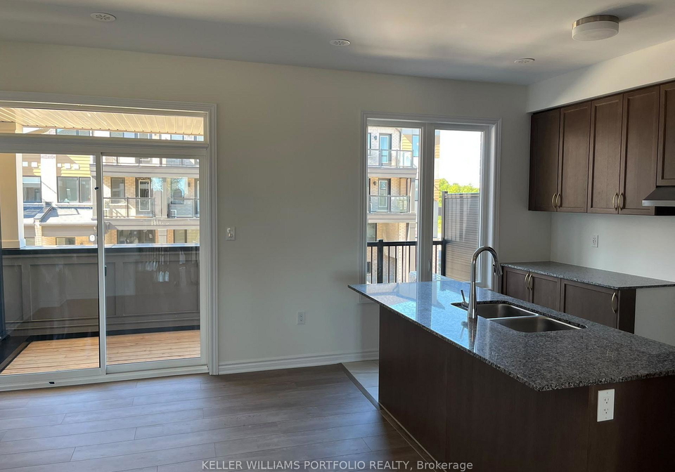 8-thornbird-crescent-brampton-ontario-w13807590