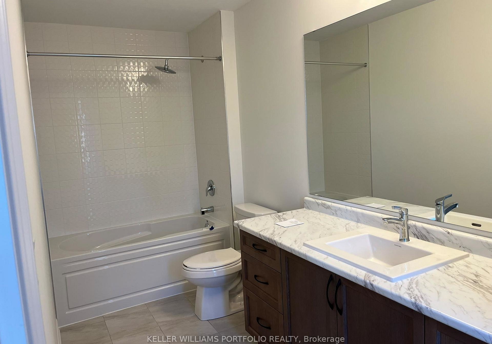 8-thornbird-crescent-brampton-ontario-w13807590