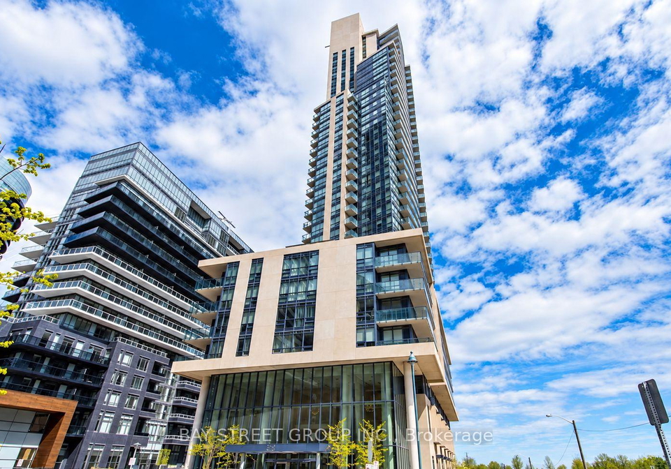 59-annie-craig-drive-toronto-etobicoke-ontario-w13807596