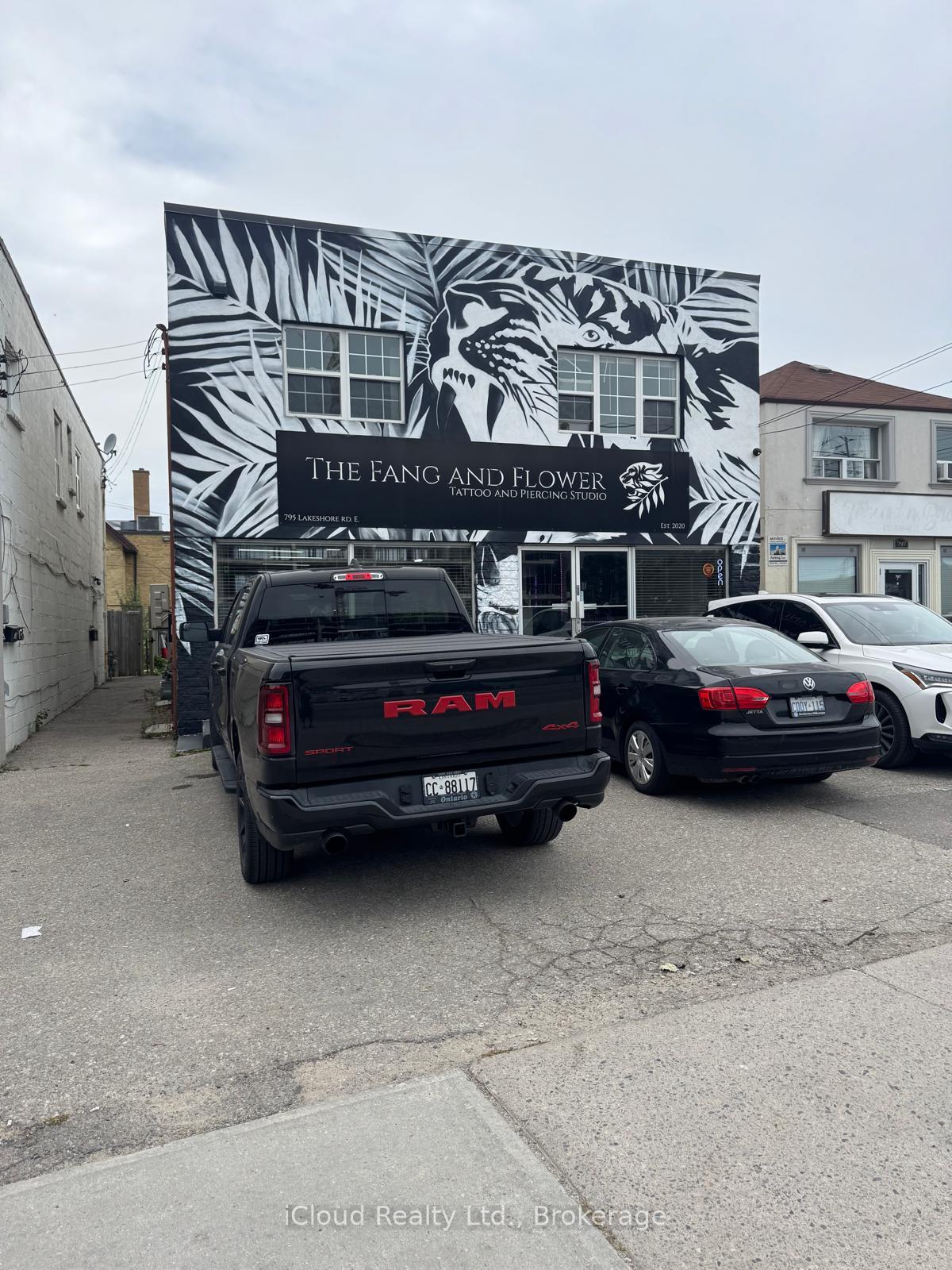 795-lakeshore-road-e-mississauga-ontario-w13807690