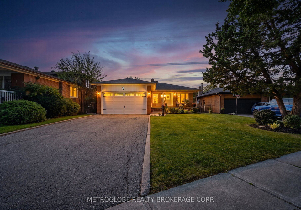 28-eldorado-court-toronto-york-ontario-w13807844