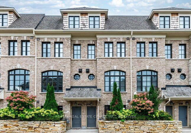 2034-queensborough-gate-mississauga-ontario-w13808124