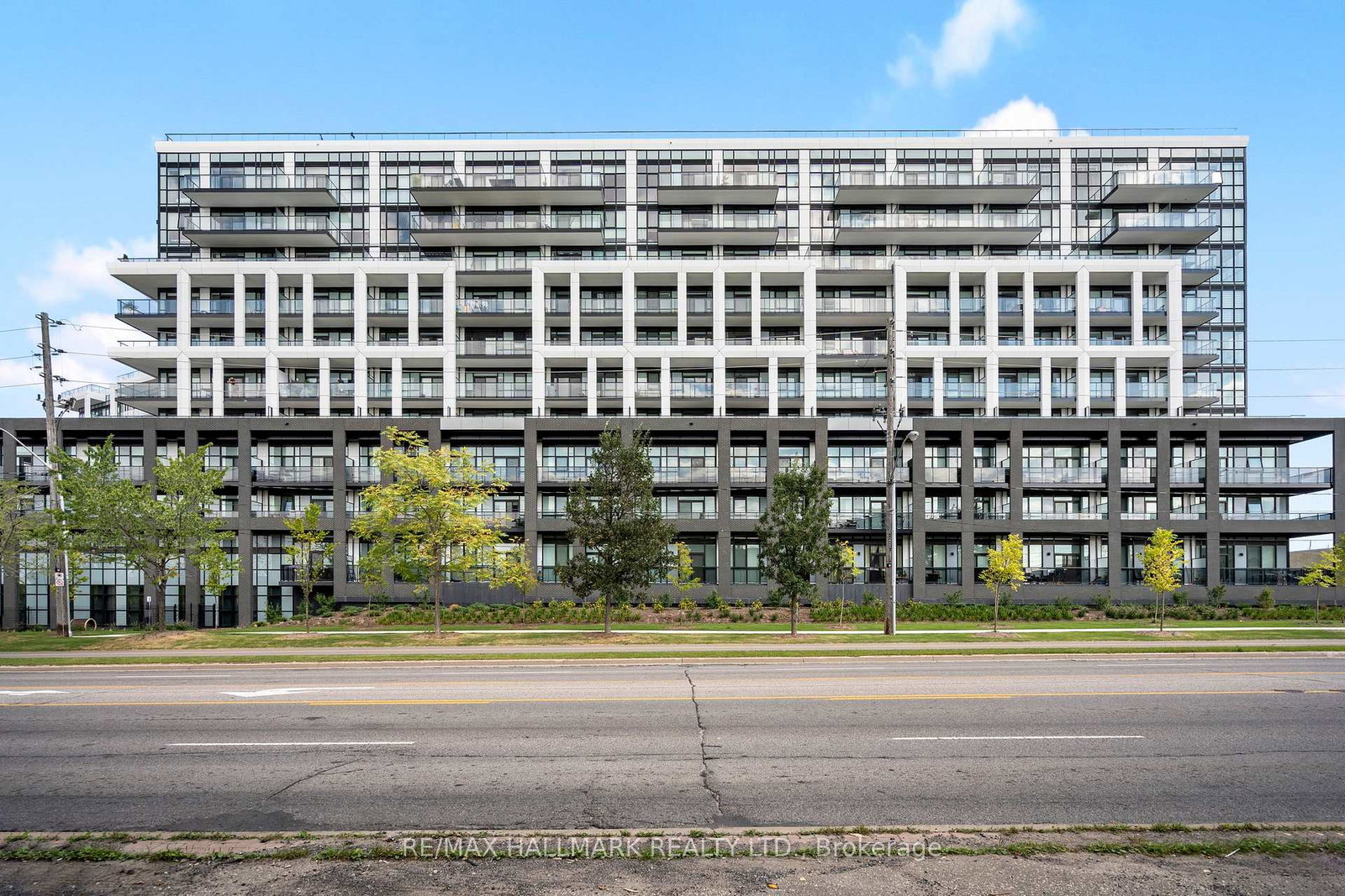 50-george-butchart-drive-toronto-york-ontario-w13808194