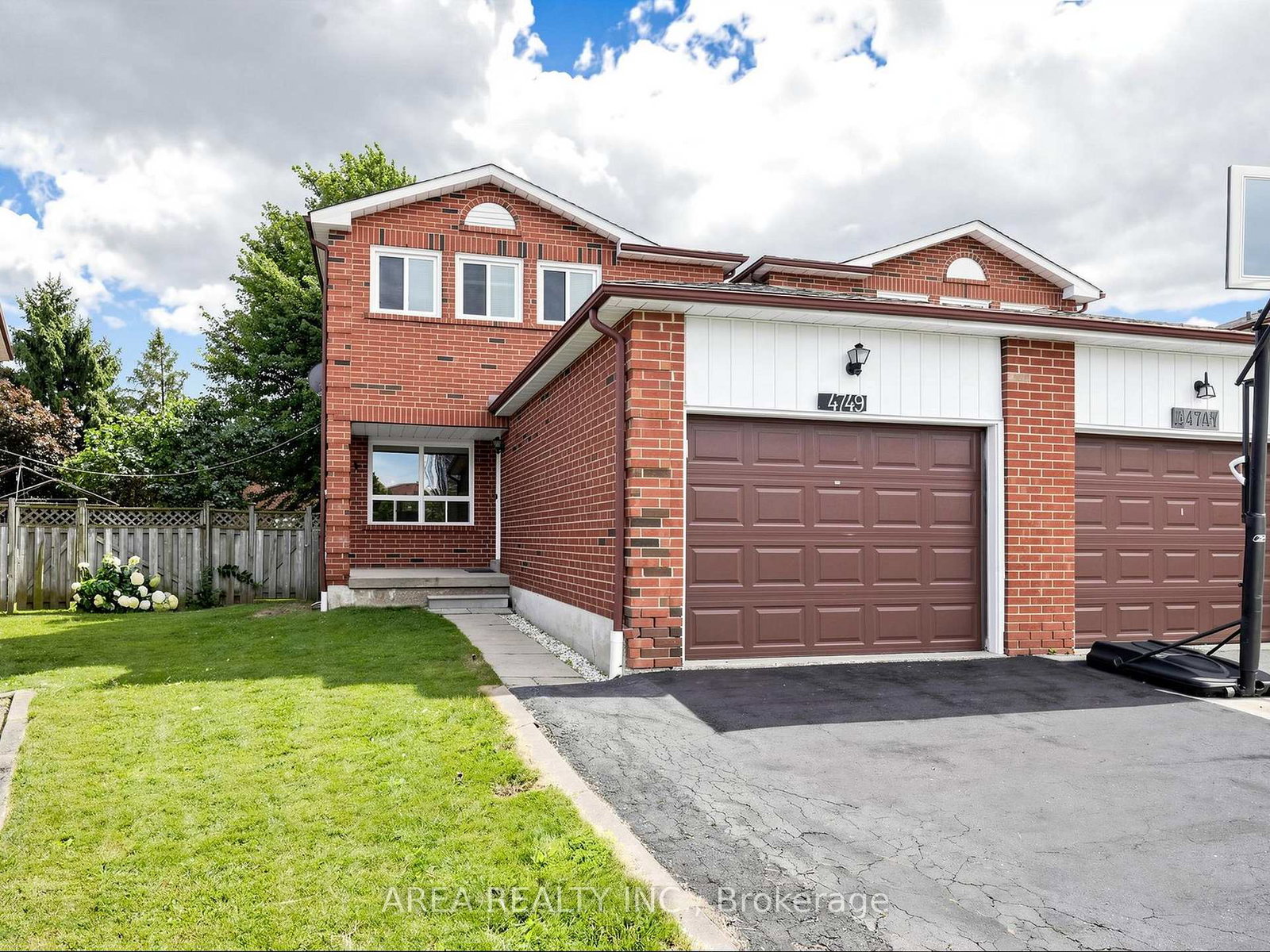 4749-empire-crescent-mississauga-ontario-w13808328