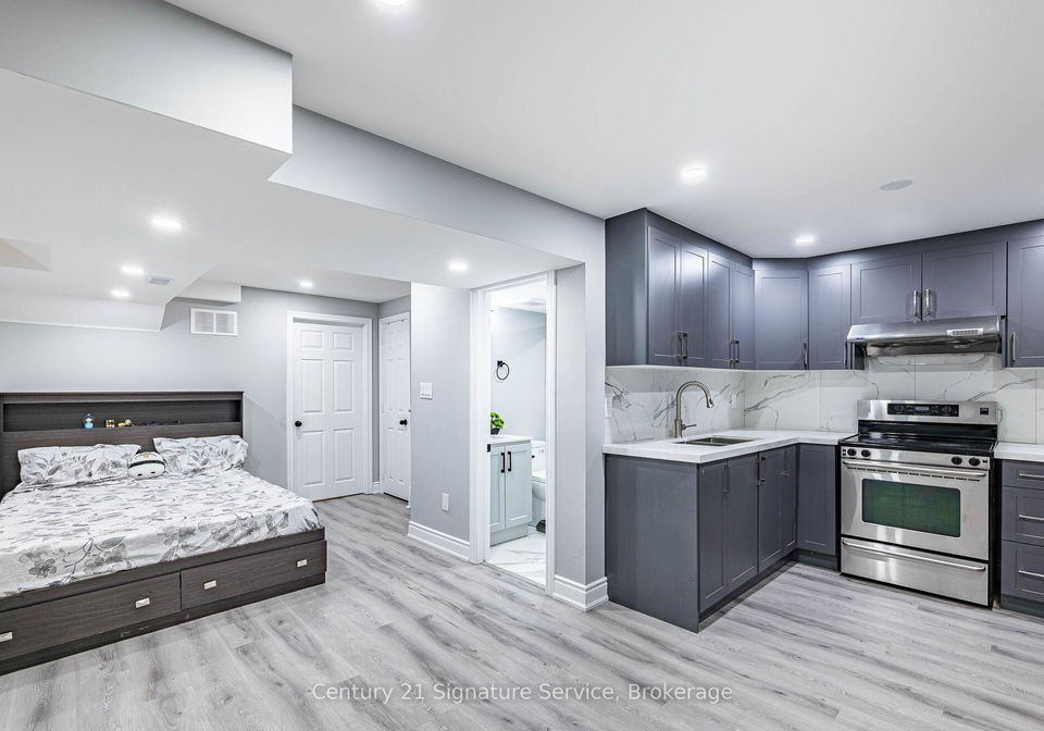 7-dunlop-court-brampton-ontario-w13808530