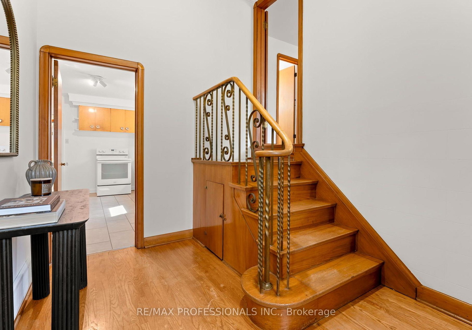 9-coney-road-toronto-etobicoke-ontario-w13808586