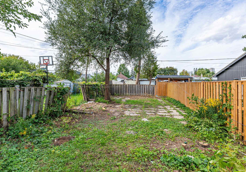 14-marshall-boulevard-toronto-toronto-ontario-w13808654