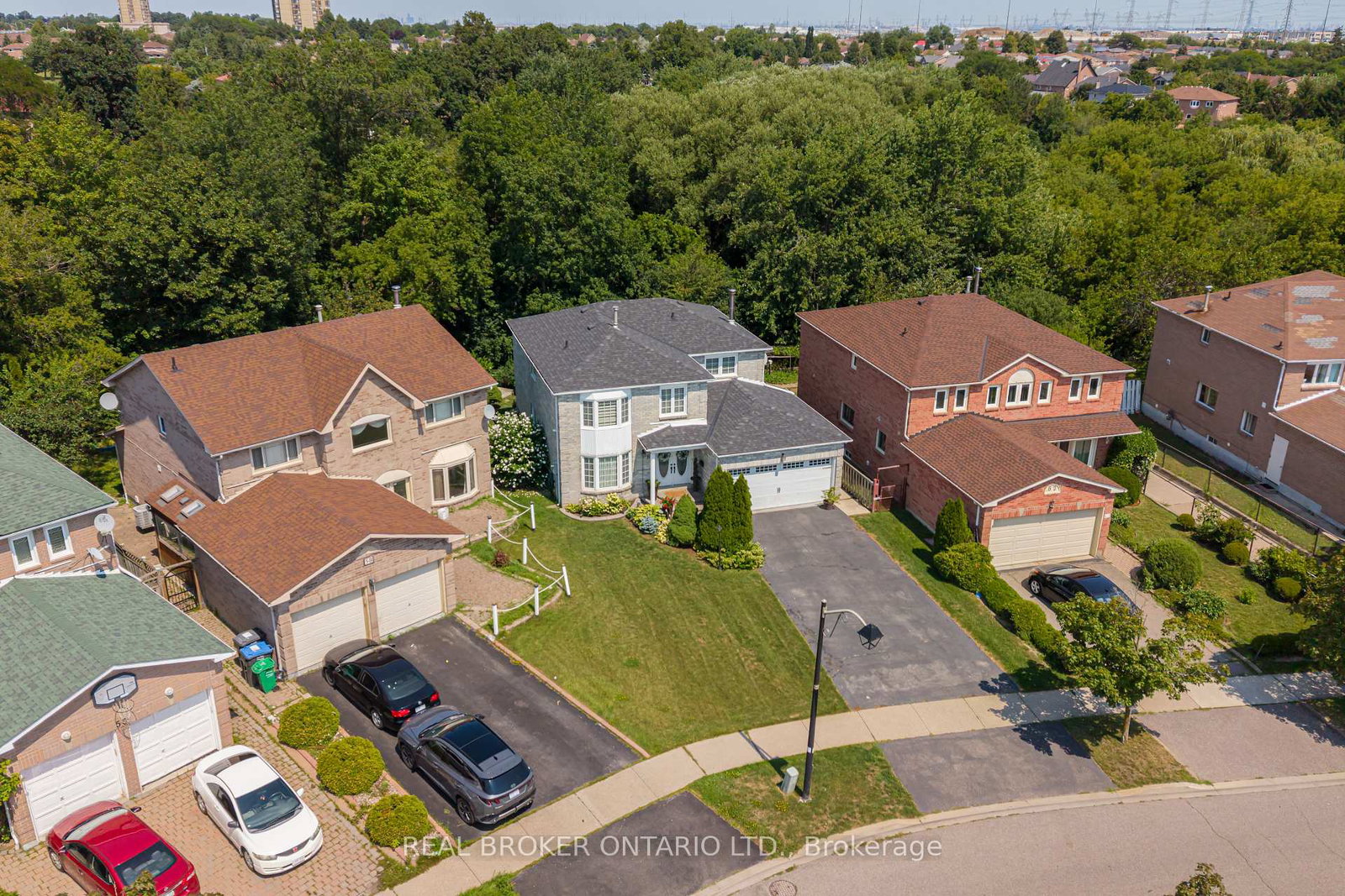 60-ravenswood-drive-brampton-ontario-w13808936