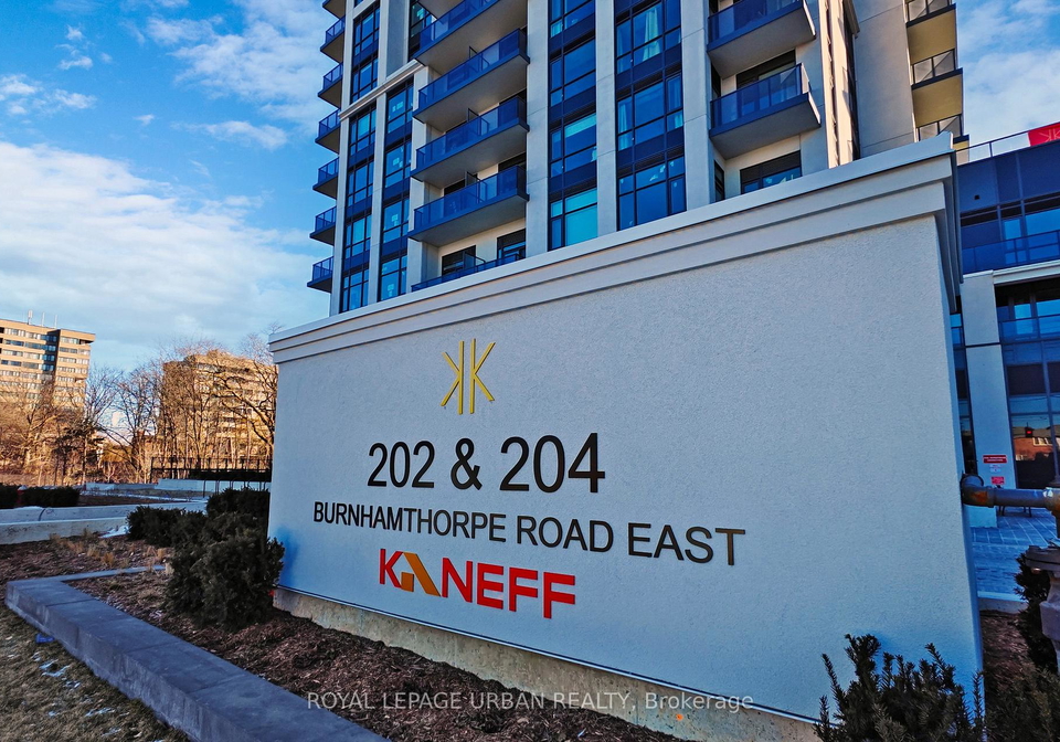 204-burnhamthorpe-road-e-mississauga-ontario-w13809080