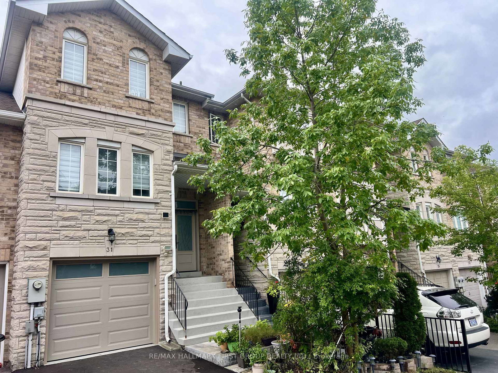 31-shining-star-crescent-toronto-north-york-ontario-w13809160