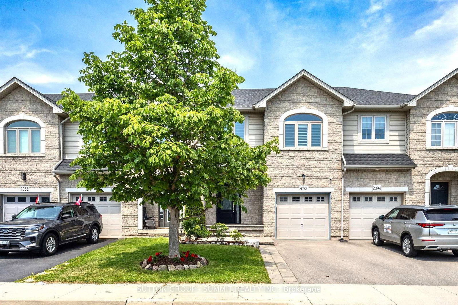 2092-english-crescent-burlington-ontario-w13809200