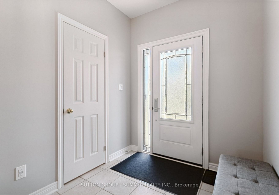 2092-english-crescent-burlington-ontario-w13809200
