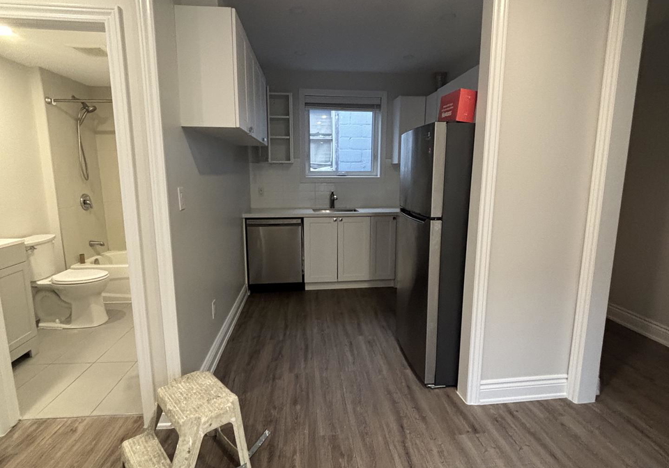 3289-lakeshore-boulevard-w-toronto-etobicoke-ontario-w13809258