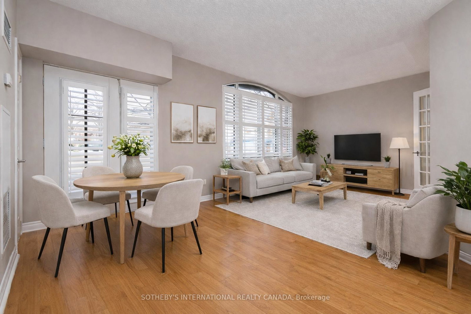 3085-bloor-street-w-toronto-etobicoke-ontario-w13809288