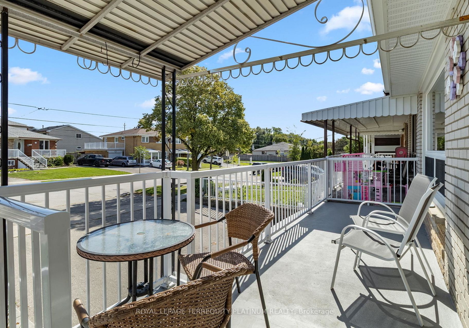 32-buckland-road-toronto-york-ontario-w13809290