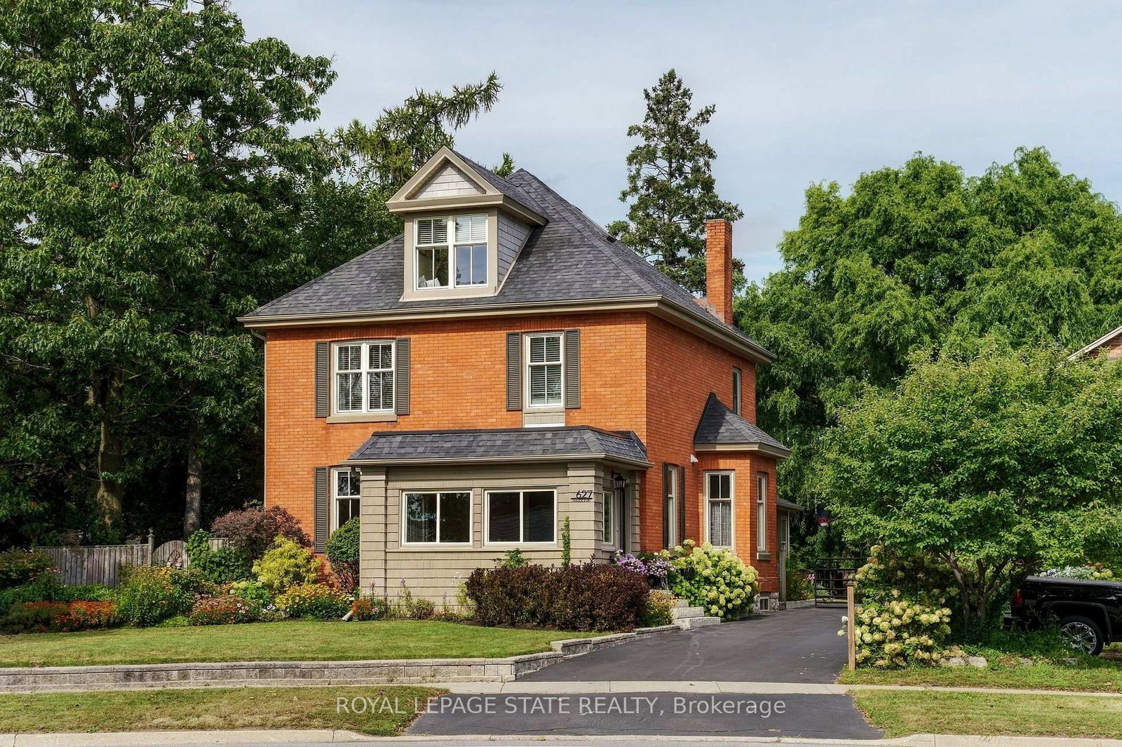 627-maple-avenue-burlington-ontario-w13809354