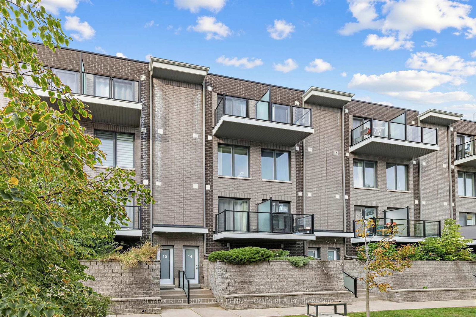 2063-weston-road-toronto-north-york-ontario-w13809376