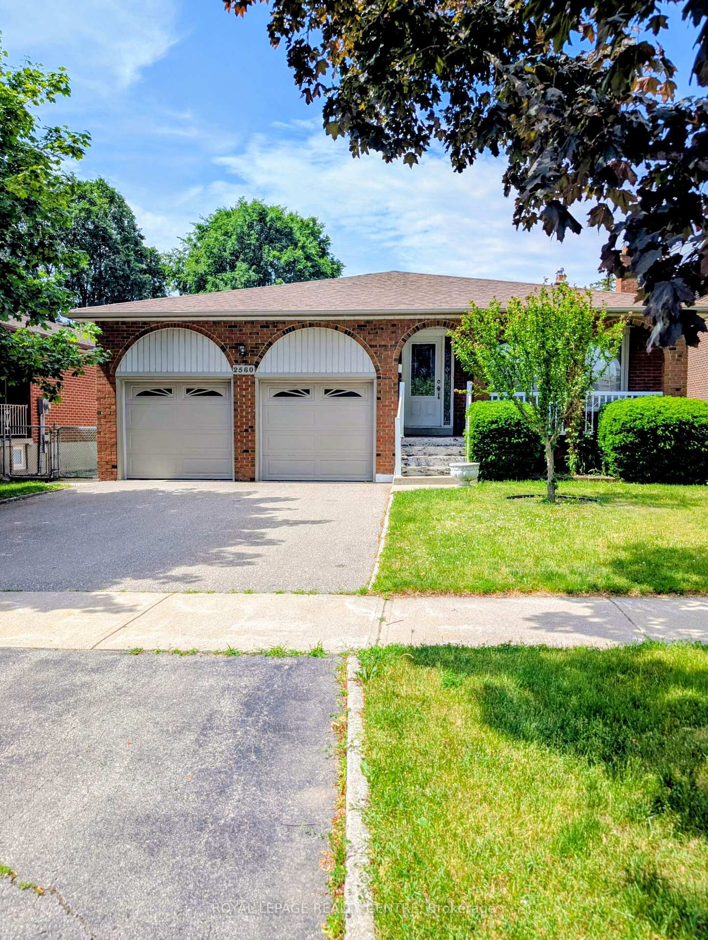 2560-cynara-road-mississauga-ontario-w13809416