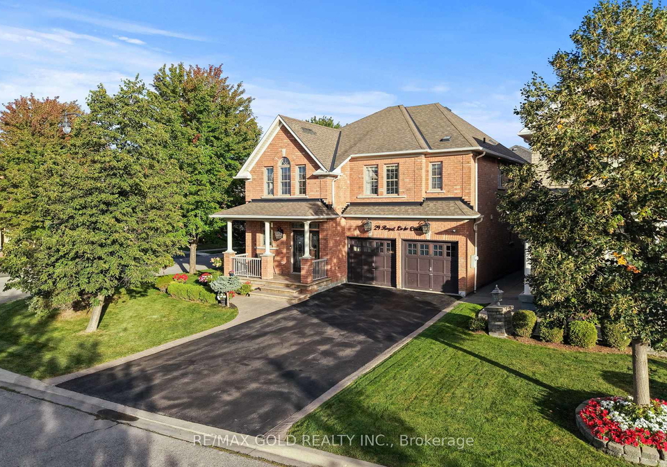 29-royal-links-circle-brampton-ontario-w13809574