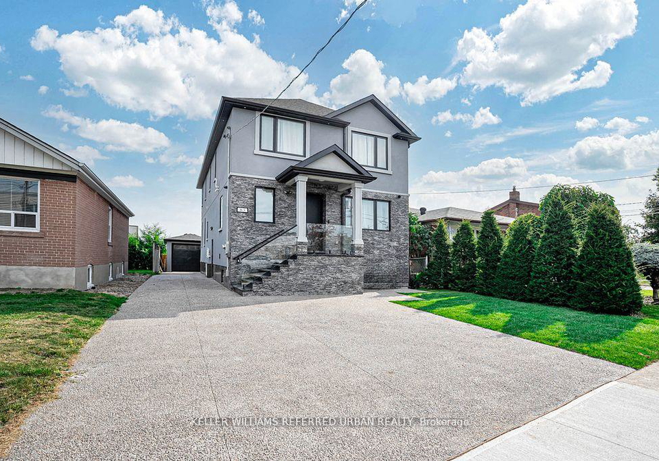 83-floral-parkway-toronto-north-york-ontario-w13809812