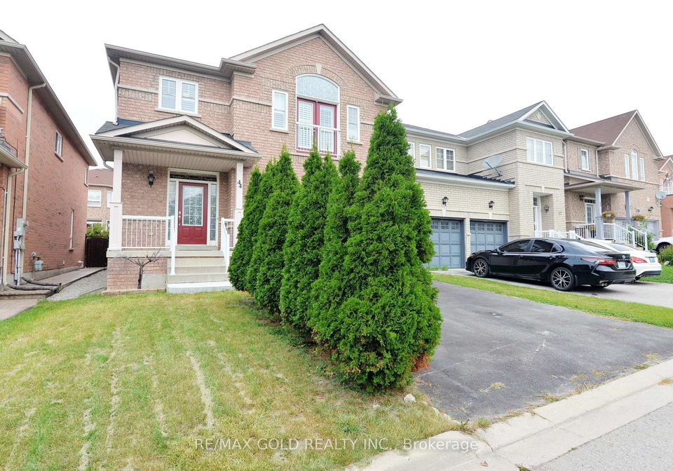 44-pergola-way-brampton-ontario-w13809862