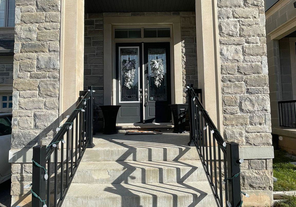3041-post-road-oakville-ontario-w13809864